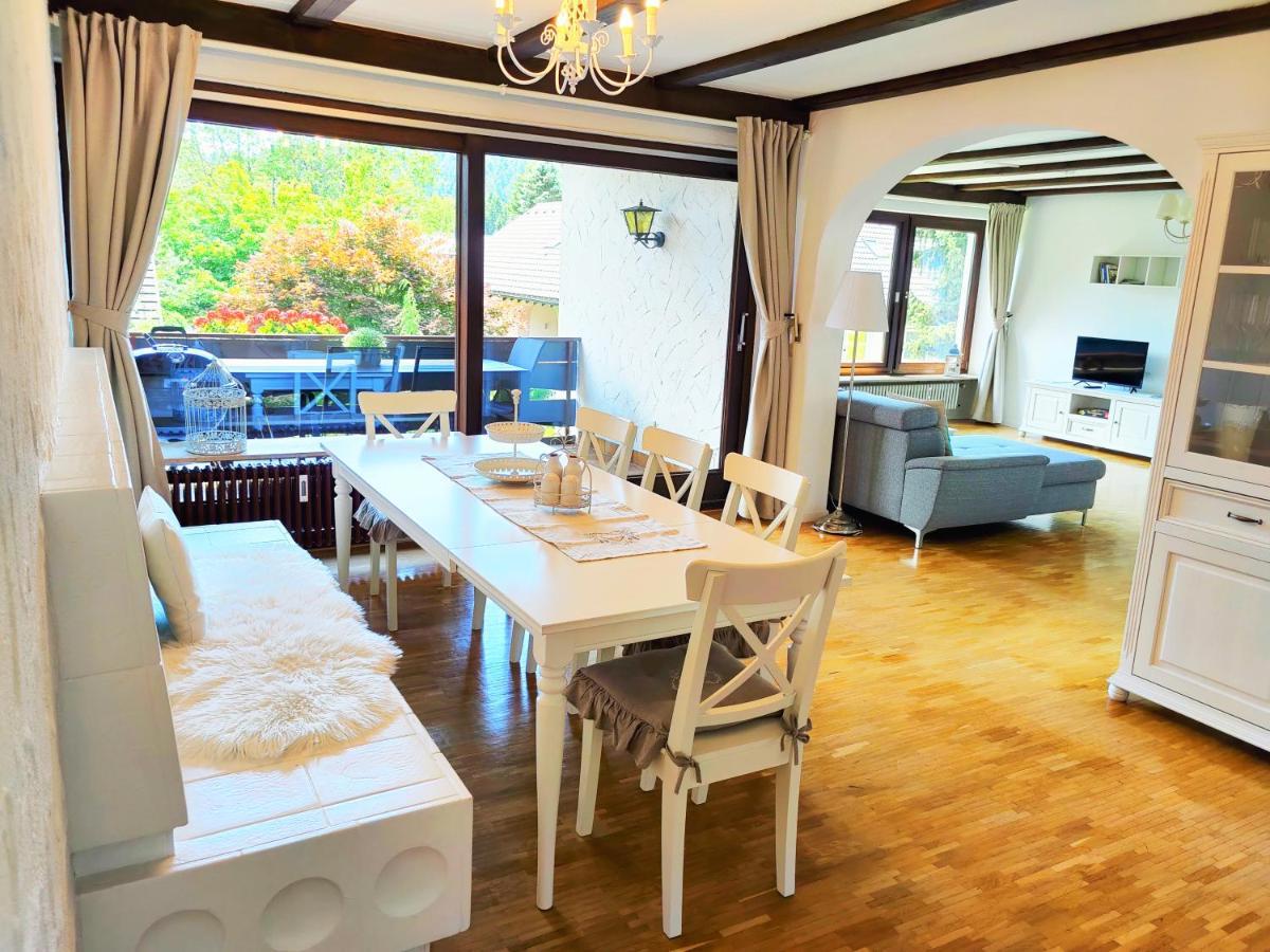 Romantic Style Apartment Titisee Bagian luar foto