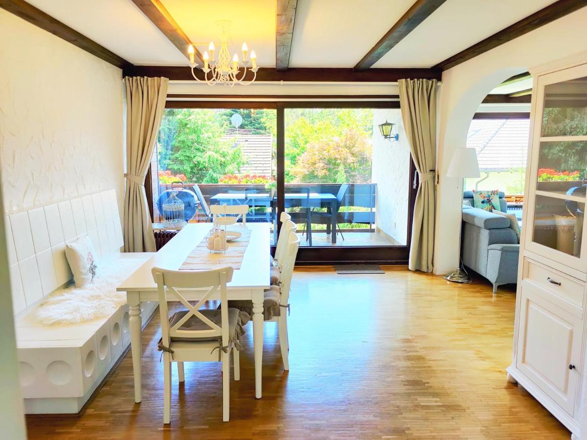 Romantic Style Apartment Titisee Bagian luar foto